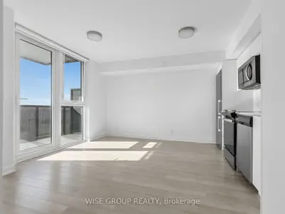 18 Tretti Way 1108, Toronto, On M3h 0e4