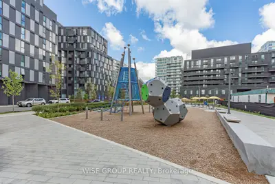 18 Tretti Way 1601, Toronto, On M3h 0e4