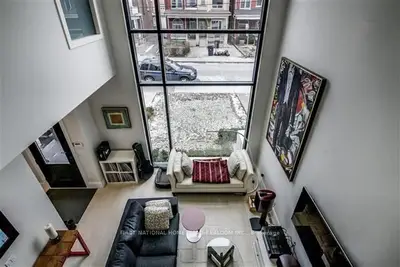 Condo Townhouse in Toronto