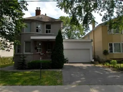 253 Poyntz Avenue, Toronto C07, On M2n 1j8