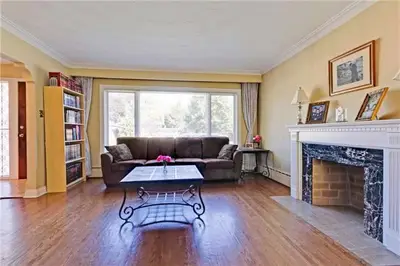 107 Sultana Avenue, Toronto C04, ON M6A 1T4