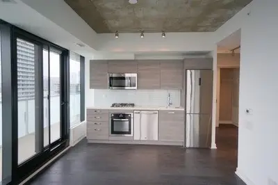 11 Charlotte Street Ph 03, Toronto C01, ON M5V 2H5