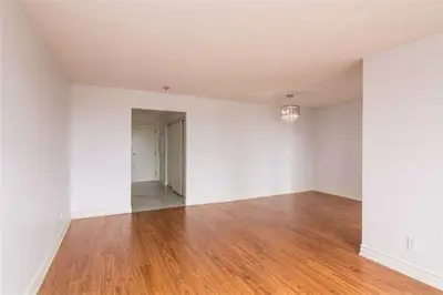 5418 Yonge Street 1605, Toronto C07, ON M2N 6X4