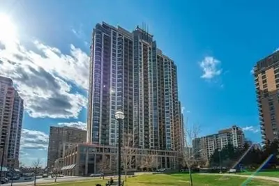 10 Northtown Way 2203, Toronto C14, ON M3H 5S9
