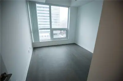 8 Mercer Street 1412, Toronto C01, ON M5V 0C4