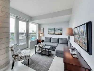55 East Liberty Street 312, Toronto C01, On M6k 3p9