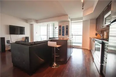 209 Fort York Boulevard 1269, Toronto C01, ON M5V 4A1