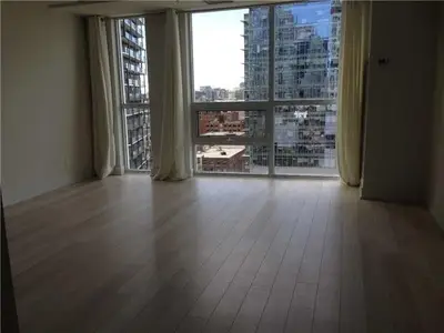 318 Richmond Street 1710, Toronto C01, ON M5V 1X2
