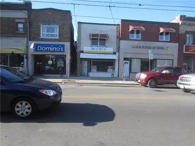 356 Oakwood Avenue 1, Toronto C03, ON M6E 2W2