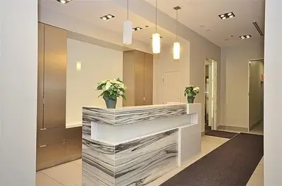 400 Wellington Street W 511, Toronto C01, ON M5V 1E3