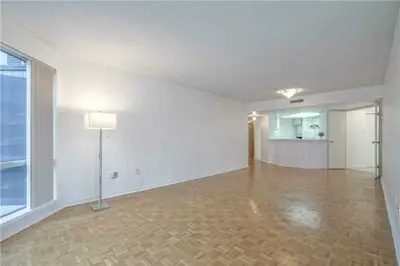 1001 Bay Street 1314, Toronto C01, ON M5S 3A6