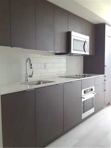 5 Hanna Avenue 609, Toronto C01, ON M6K 0B3