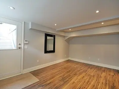 356B Wellesley Street E, Toronto C08, ON M4X 1H4