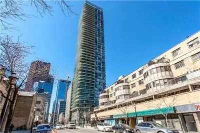 33 Lombard Street 3206, Toronto C08, ON M5C 3H8