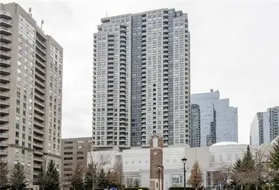 8 Hillcrest Avenue 3106, Toronto C14, ON M2N 6Y6
