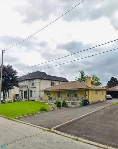 Detached in Toronto