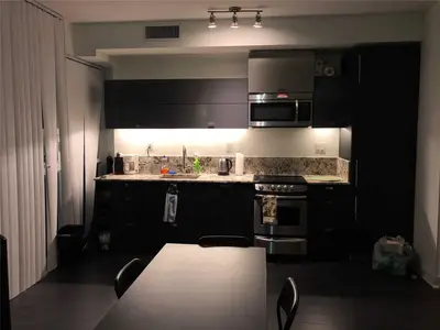 290 Adelaide Street W 2701, Toronto C01, On M5v 1p6