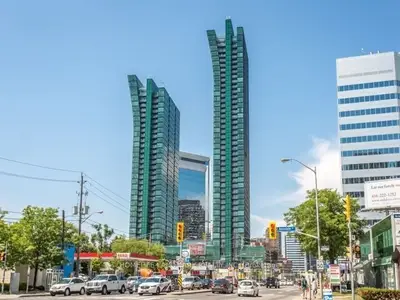 Condo Apartment in Toronto