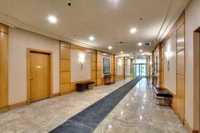 5500 Yonge Street 2403, Toronto C07, On M2n 7l1