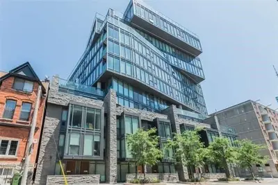 15 Beverley Street 311, Toronto C01, ON M5T 0B3
