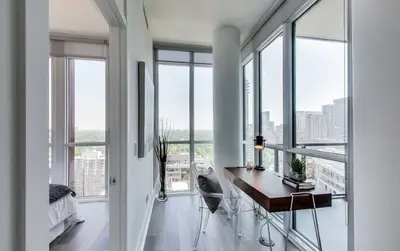 32 Davenport Road 2807, Toronto C02, ON M5R 1H3