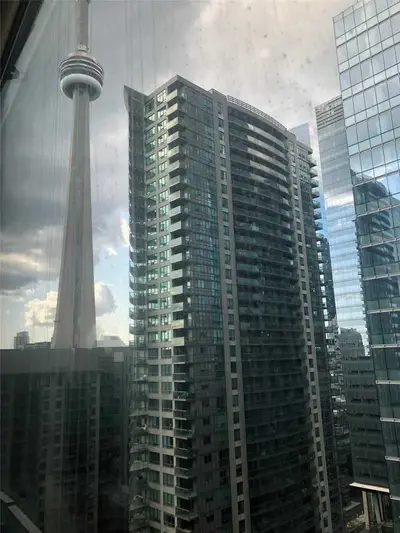 12 York Street 1410, Toronto C01, ON M5J 2Z2