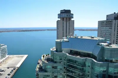 10 Yonge Street 3313, Toronto C01, ON M5E 1R4