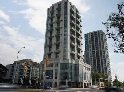 1 Avondale Avenue 606, Toronto C14, ON M2N 7J1