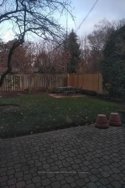 49 Rosedale Road Mn Flr, Toronto C09, ON M4W 2P5