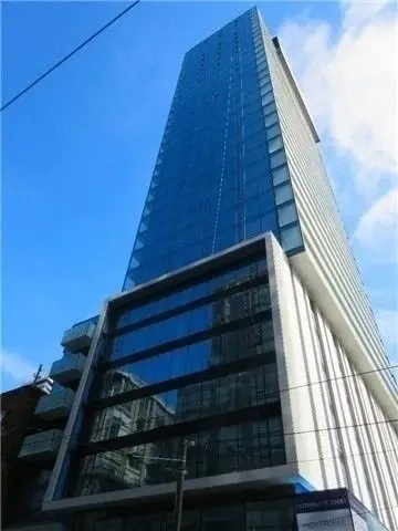 11 Charlotte Street 2205, Toronto C01, ON M5V 2H5