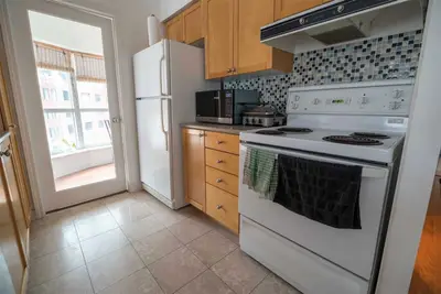 600 Queens Quay Street W 619, Toronto C01, ON M5V 3M3