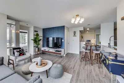 11 Brunel Court 4506, Toronto C01, ON M5V 3Y3