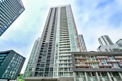 85 Queens Wharf Road 4006, Toronto C01, ON M5V 0J9