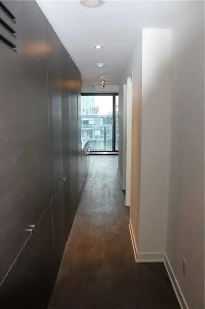629 King Street W 915, Toronto C01, On M5v 0g5