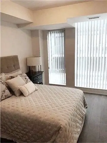 525 Adelaide Street W 1006, Toronto C01, ON M5V 1T6