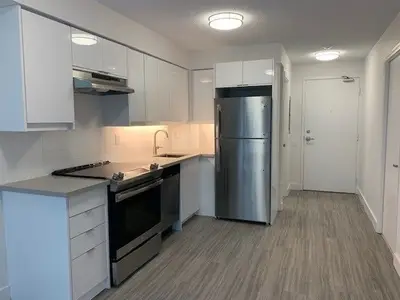 50 Portland Street 505, Toronto C01, ON M5V 2M7