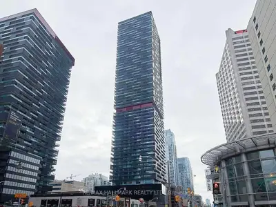 8 Eglinton Avenue E 604, Toronto C10, On M4p 1a6