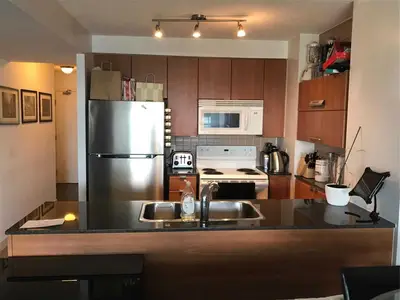 11 Brunel Court 1012, Toronto C01, ON M5V 3Y3