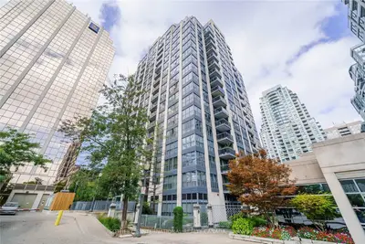 18 Hollywood Avenue 1500, Toronto C14, ON M2N 6P5
