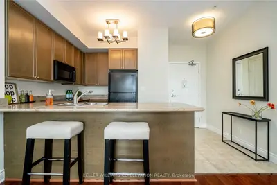 245 Davisville Avenue LPH03, Toronto C10, ON M4S 3H4