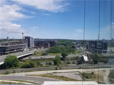 170 Bayview Avenue #1110, Toronto C08, ON M5A 0M4