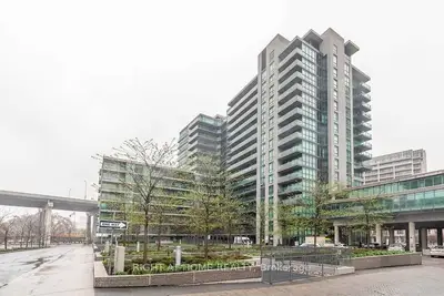 209 Fort York Boulevard 1672, Toronto C01, ON M5V 4A1