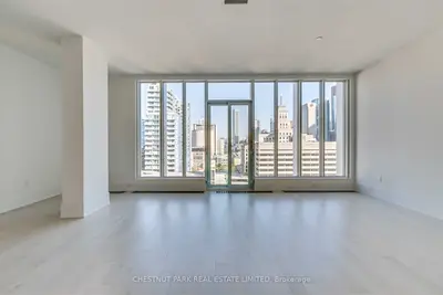 50 Mccaul Street Gph08, Toronto C01, ON M4W 2A1