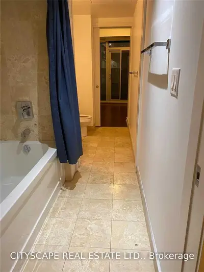 12 York Street 3510, Toronto C01, ON M5J 2Z2