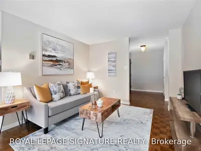 15 Mcmurrich Street 303, Toronto C02, ON M5R 3M6