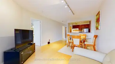 44 St. Joseph Street 2107, Toronto C01, ON M4Y 2W4