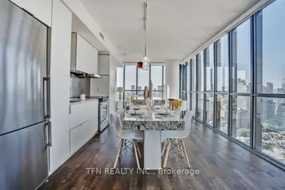 101 Charles Street E 2804, Toronto C08, ON M4Y 0A9