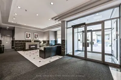 298 Jarvis Street 403, Toronto C08, ON M5B 2C5