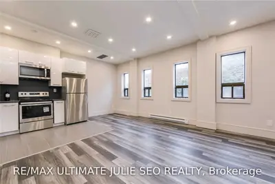 1059 Bloor Street W 2nd Flr, Toronto C01, ON M6H 1M5