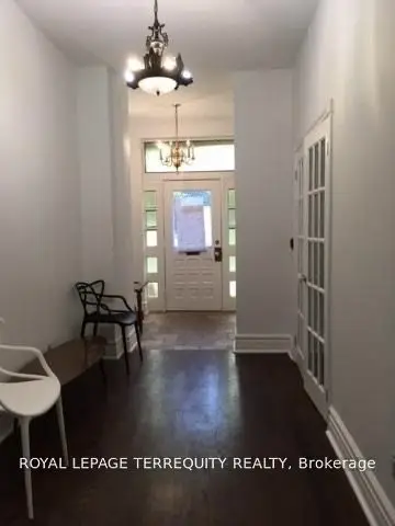 42 Keewatin Avenue Main, Toronto C10, ON M4P 1Z8